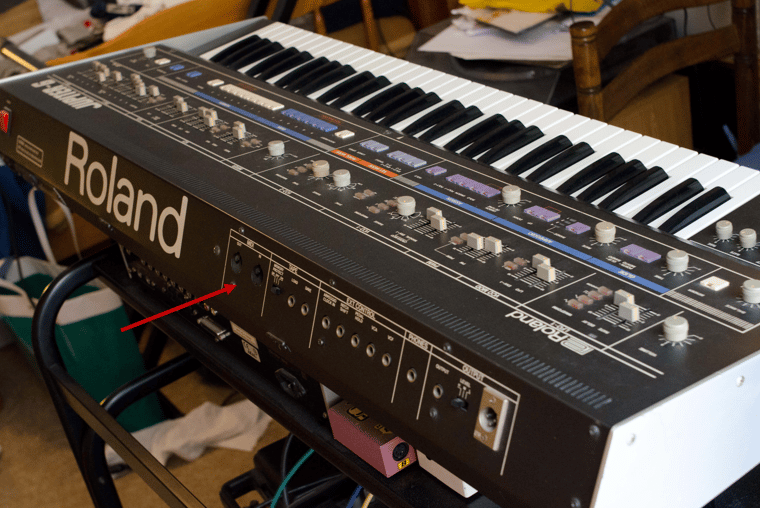 a synthesizer - Roland Jupiter-6 - MIDI input and output